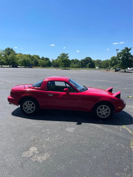 1994 Mazda NA MX-5 Miata - Image 6 of 19