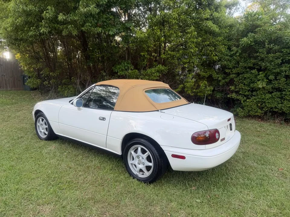 1994 Mazda NA MX-5 Miata - Image 4 of 13