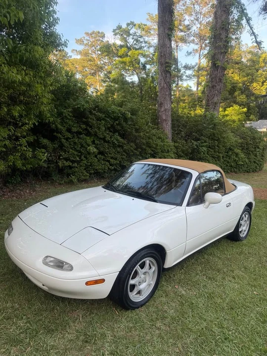 1994 Mazda NA MX-5 Miata - Image 2 of 13