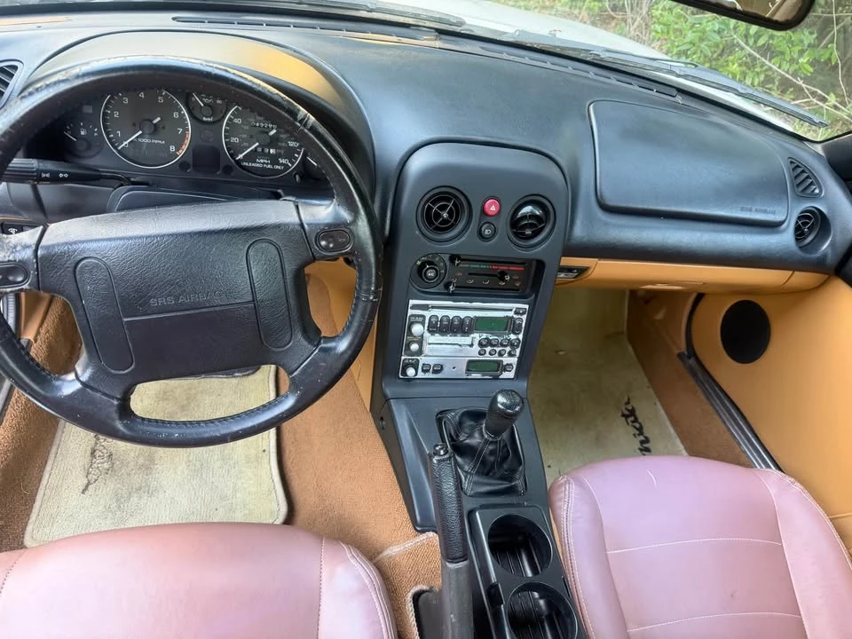 1994 Mazda NA MX-5 Miata - Image 8 of 13