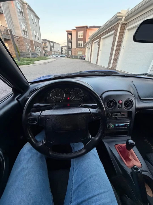 1994 Mazda NA MX-5 Miata - Image 11 of 18
