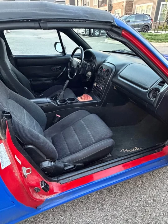 1994 Mazda NA MX-5 Miata - Image 14 of 18