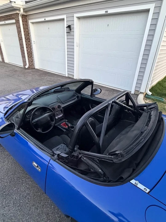 1994 Mazda NA MX-5 Miata - Image 15 of 18