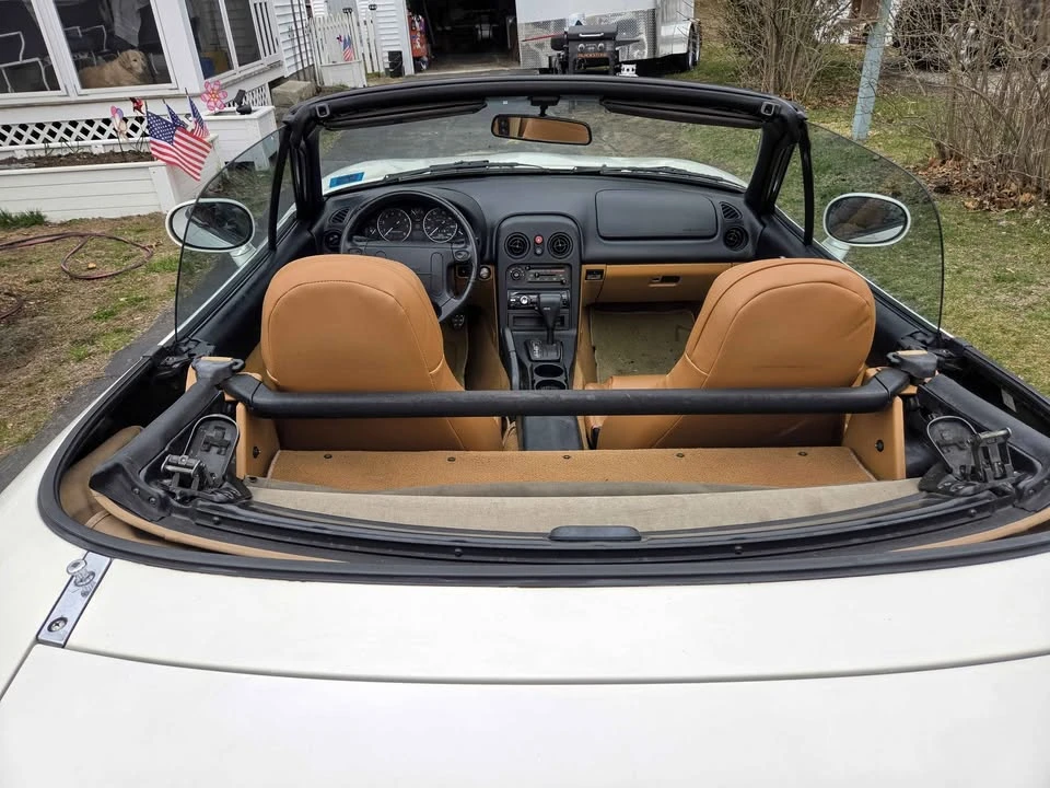 1994 Mazda NA MX-5 Miata - Image 7 of 7
