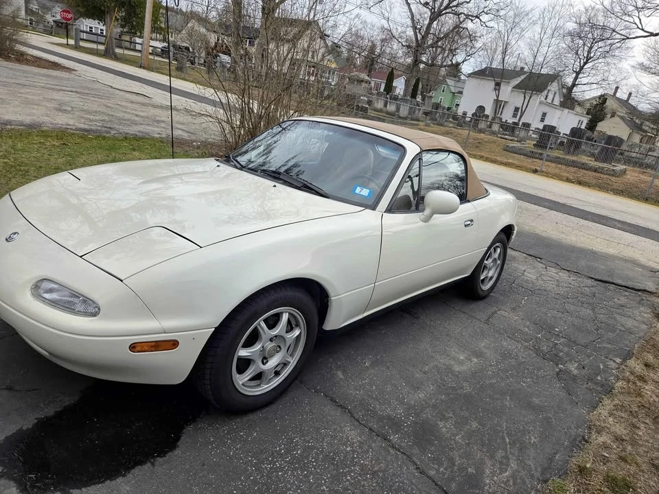 1994 Mazda NA MX-5 Miata - Image 2 of 7