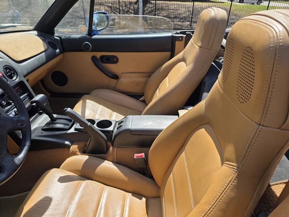 1994 Mazda NA MX-5 Miata - Image 11 of 11