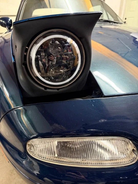 1994 Mazda NA MX-5 Miata - Image 5 of 17