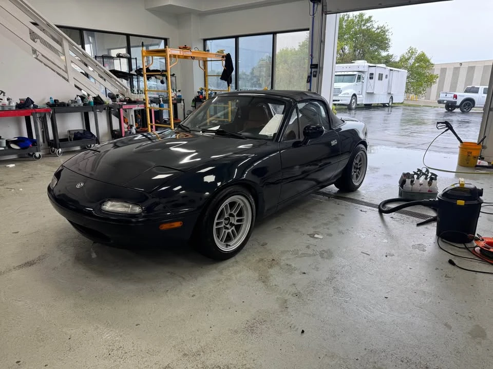 1994 Mazda NA MX-5 Miata - Image 10 of 12