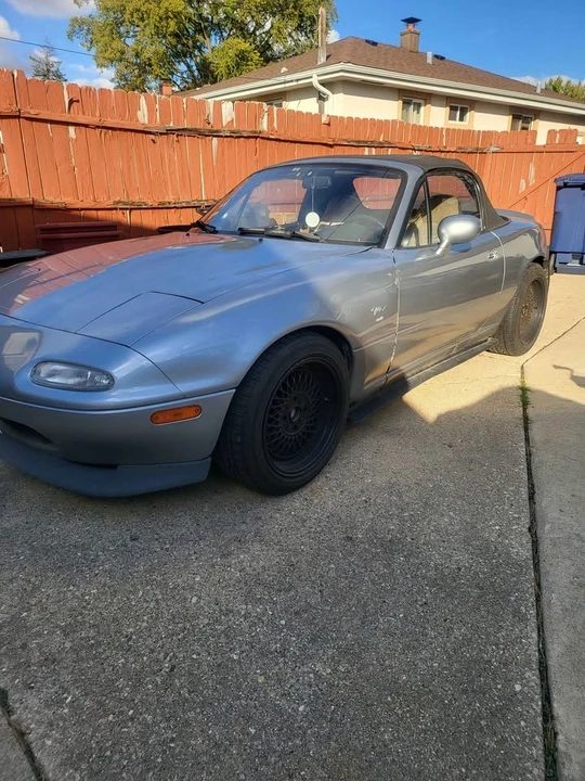 1994 Mazda NA MX-5 Miata - Image 2 of 13