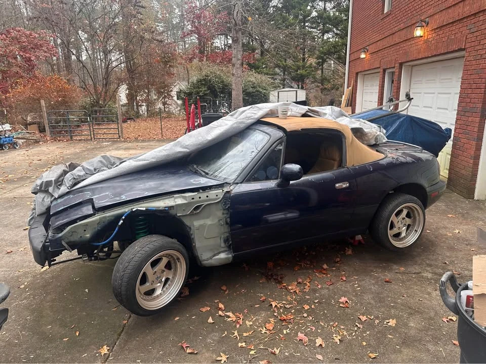 1994 Mazda NA MX-5 Miata - Image 2 of 10
