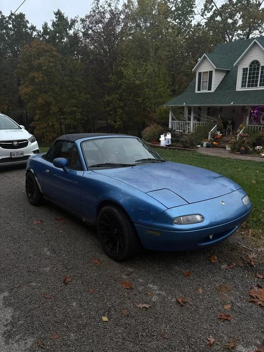1994 Mazda NA MX-5 Miata - Image 2 of 7
