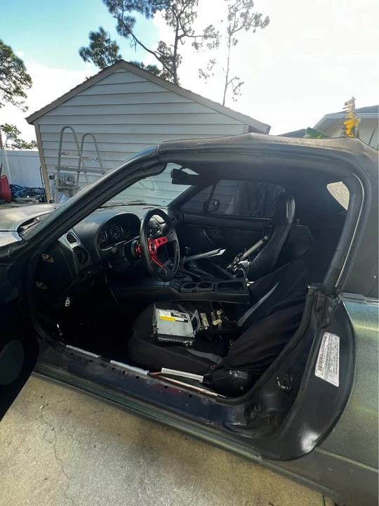 1994 Mazda NA MX-5 Miata - Image 5 of 5