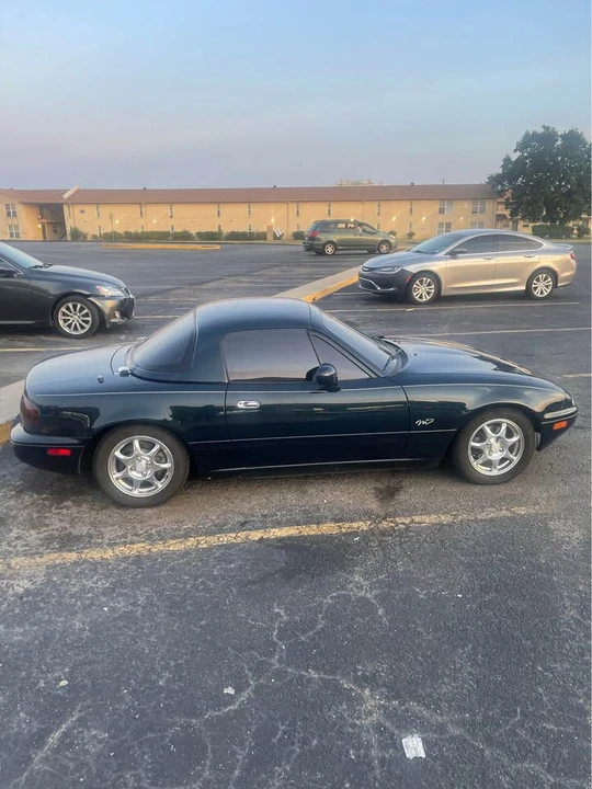 1994 Mazda NA MX-5 Miata - Image 2 of 10