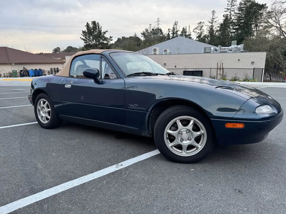 1994 Mazda NA MX-5 Miata - Image 4 of 9