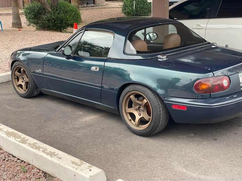 1994 Mazda NA MX-5 Miata - Image 4 of 18