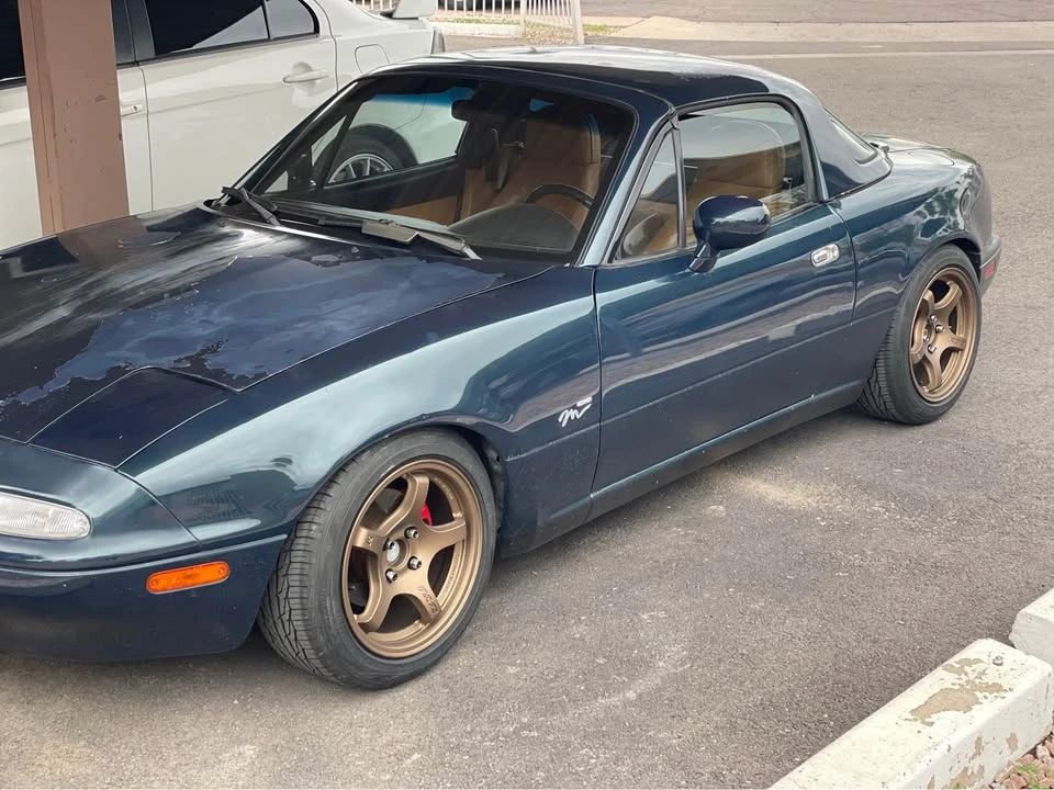 1994 Mazda NA MX-5 Miata - Image 2 of 18