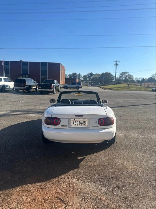 1994 Mazda NA MX-5 Miata - Image 4 of 14