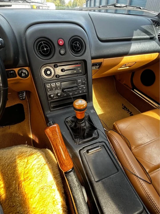 1994 Mazda NA MX-5 Miata - Image 4 of 6