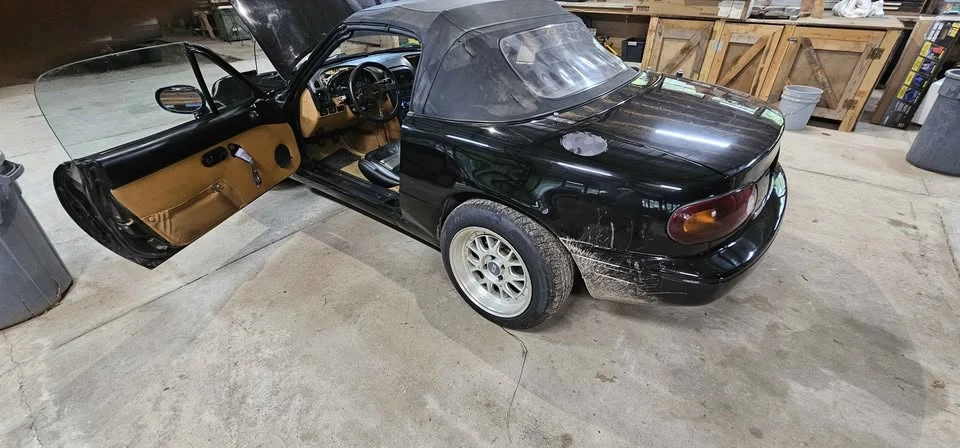1994 Mazda NA MX-5 Miata - Image 4 of 9