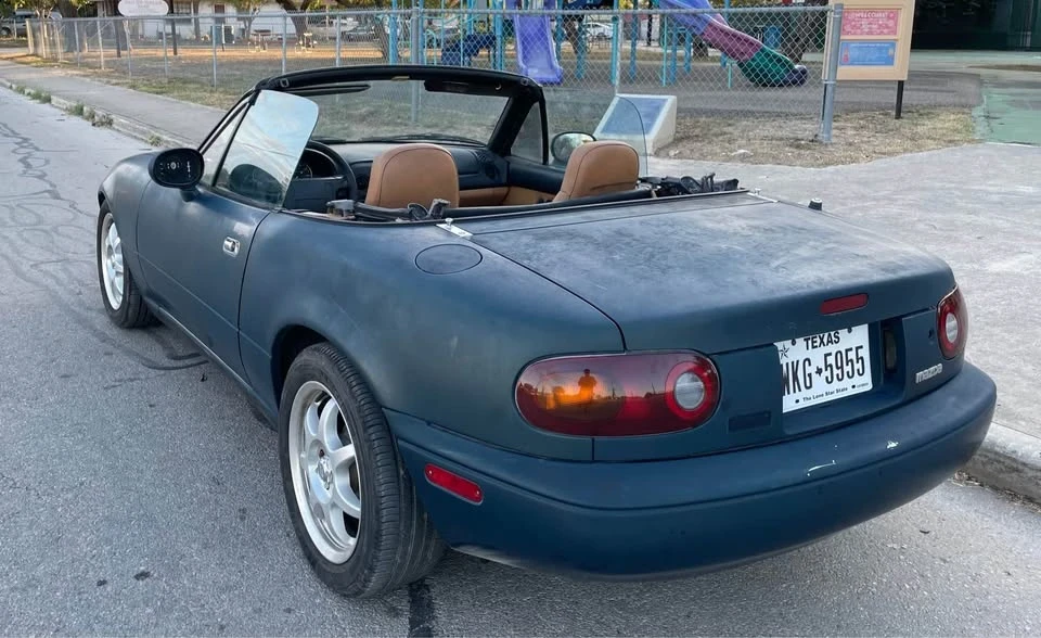 1994 Mazda NA MX-5 Miata - Image 6 of 14