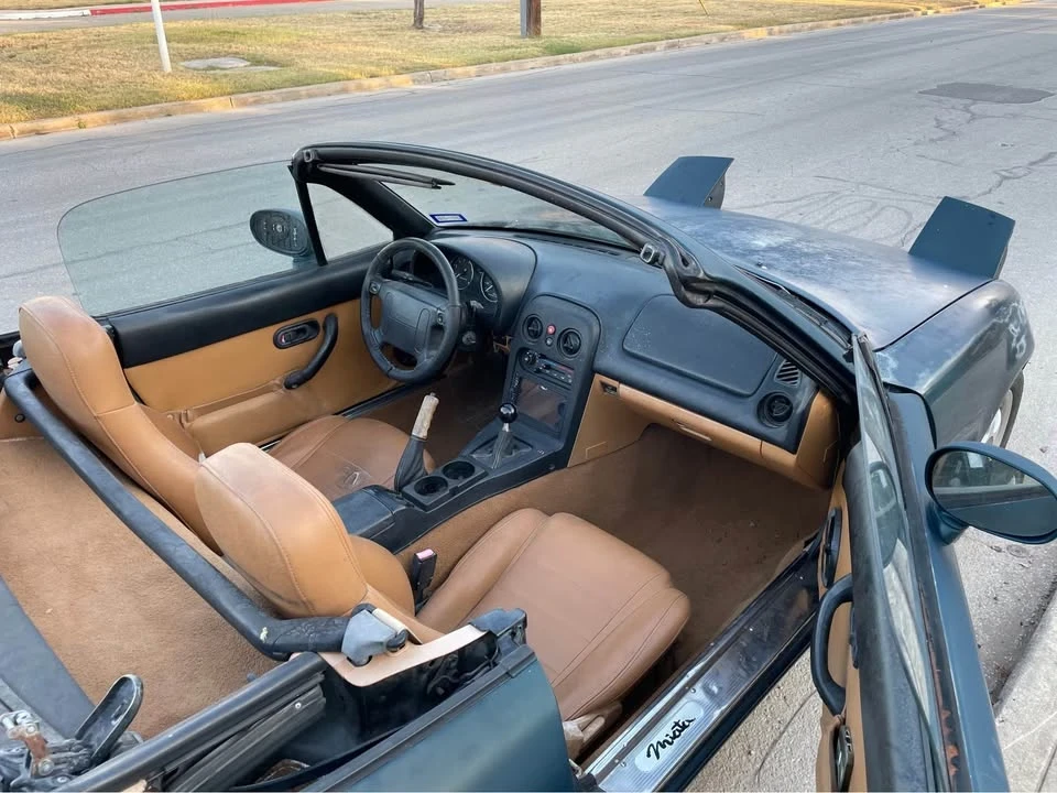 1994 Mazda NA MX-5 Miata - Image 14 of 14
