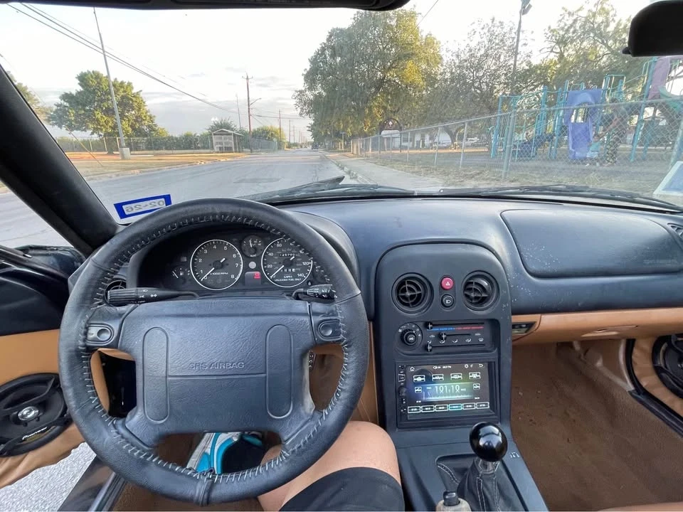 1994 Mazda NA MX-5 Miata - Image 12 of 14