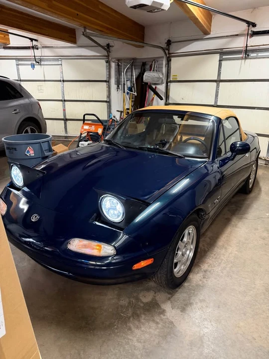 1994 Mazda NA MX-5 Miata - Image 2 of 16
