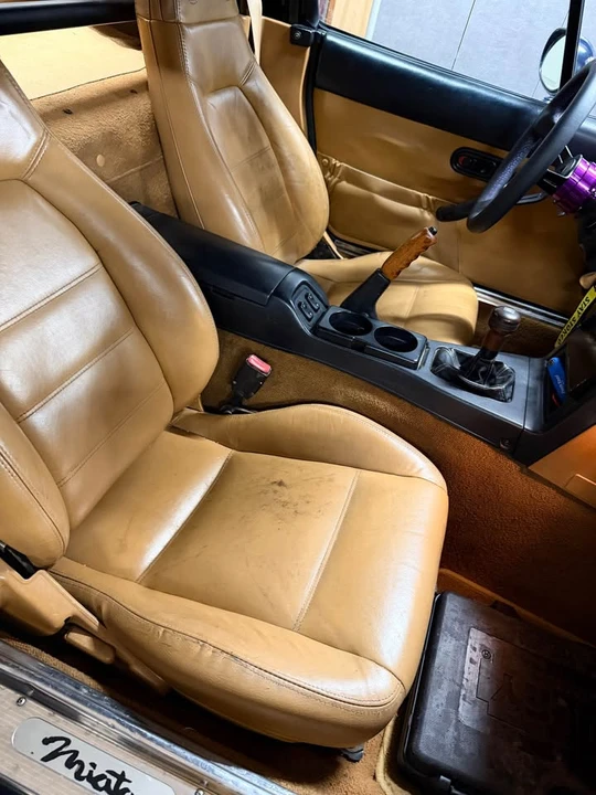 1994 Mazda NA MX-5 Miata - Image 12 of 16