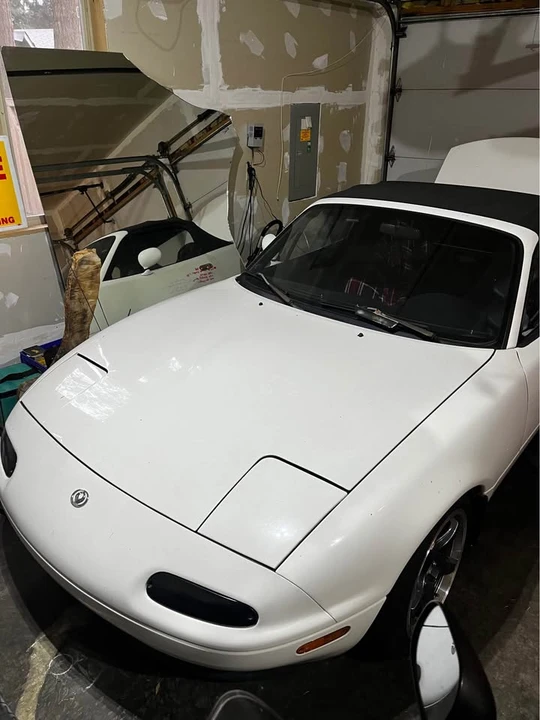 1994 Mazda NA MX-5 Miata - Image 2 of 6
