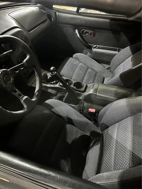 1994 Mazda NA MX-5 Miata - Image 5 of 6