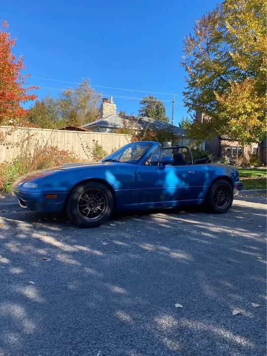 1994 Mazda NA MX-5 Miata - Image 9 of 11