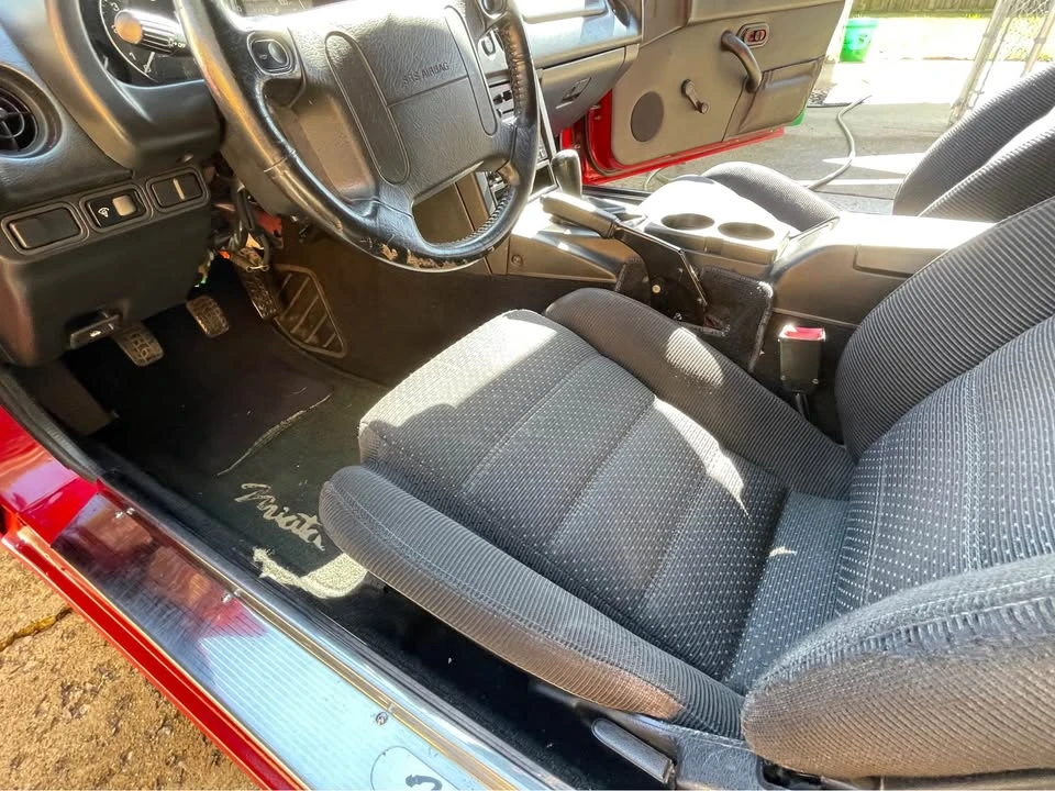 1994 Mazda NA MX-5 Miata - Image 10 of 21