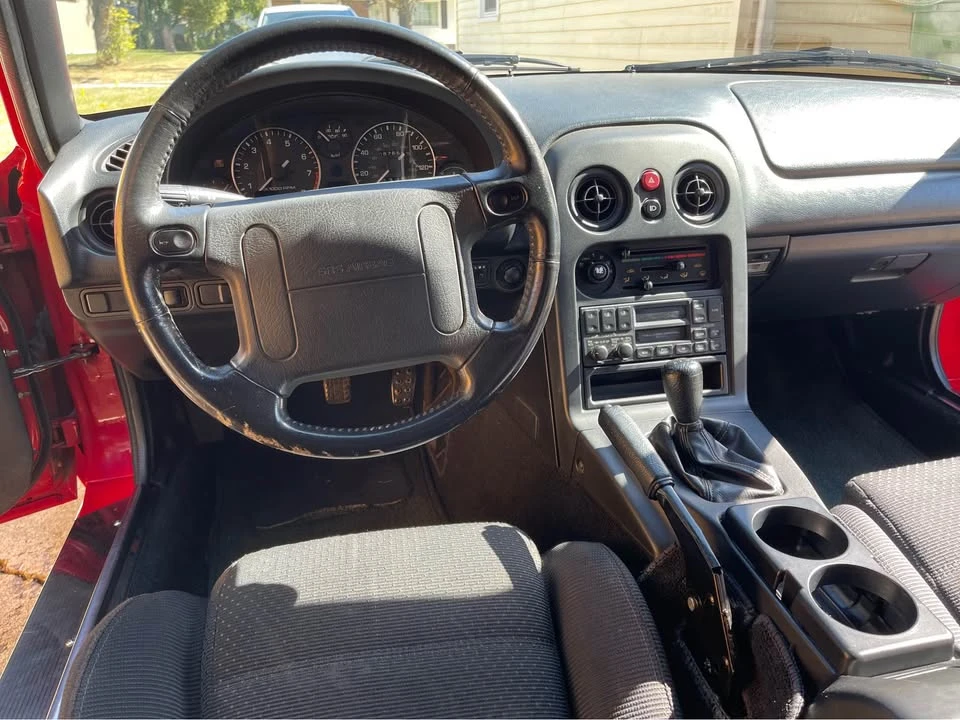1994 Mazda NA MX-5 Miata - Image 9 of 21