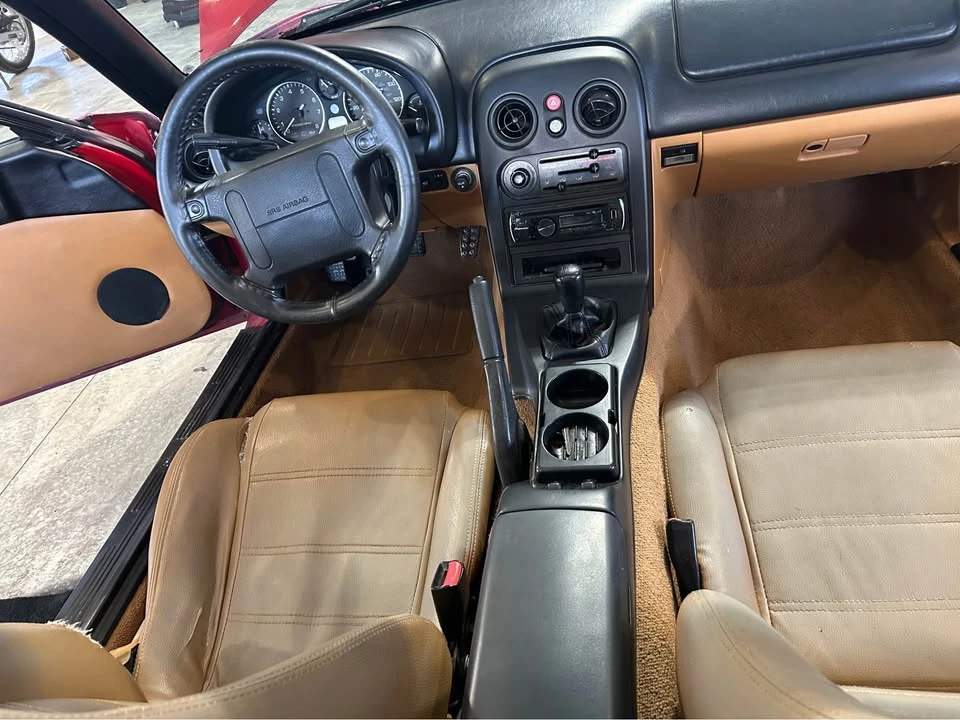 1994 Mazda NA MX-5 Miata - Image 14 of 17