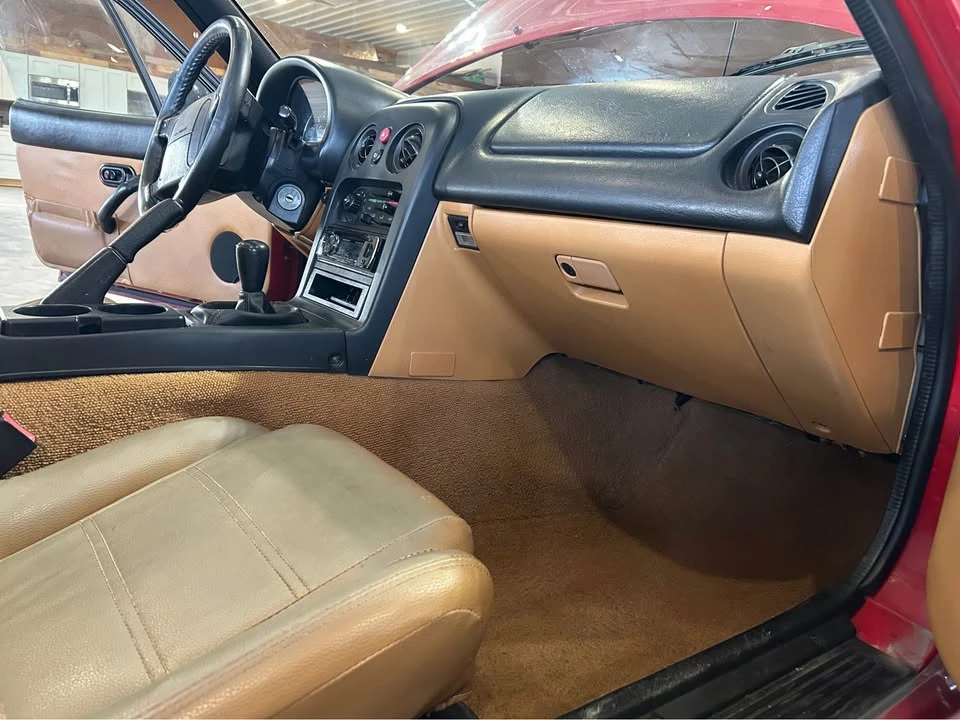 1994 Mazda NA MX-5 Miata - Image 15 of 17