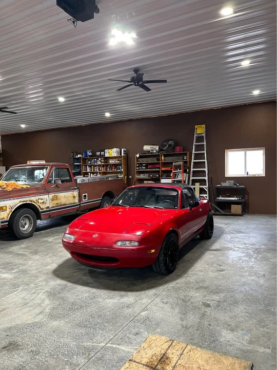 1994 Mazda NA MX-5 Miata - Image 2 of 17