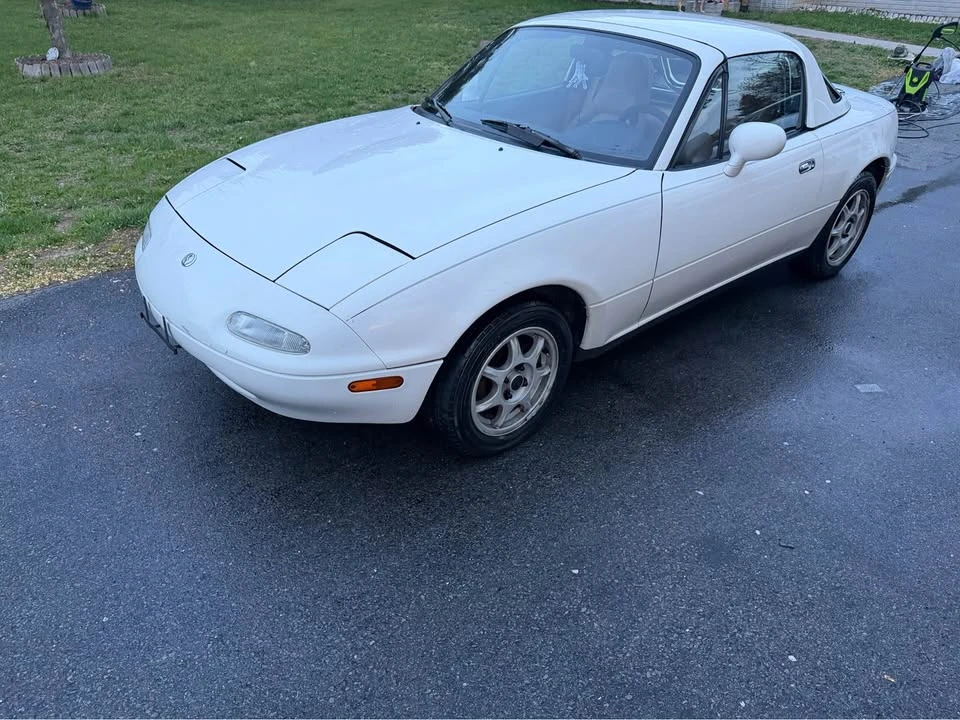 1994 Mazda NA MX-5 Miata - Image 9 of 20