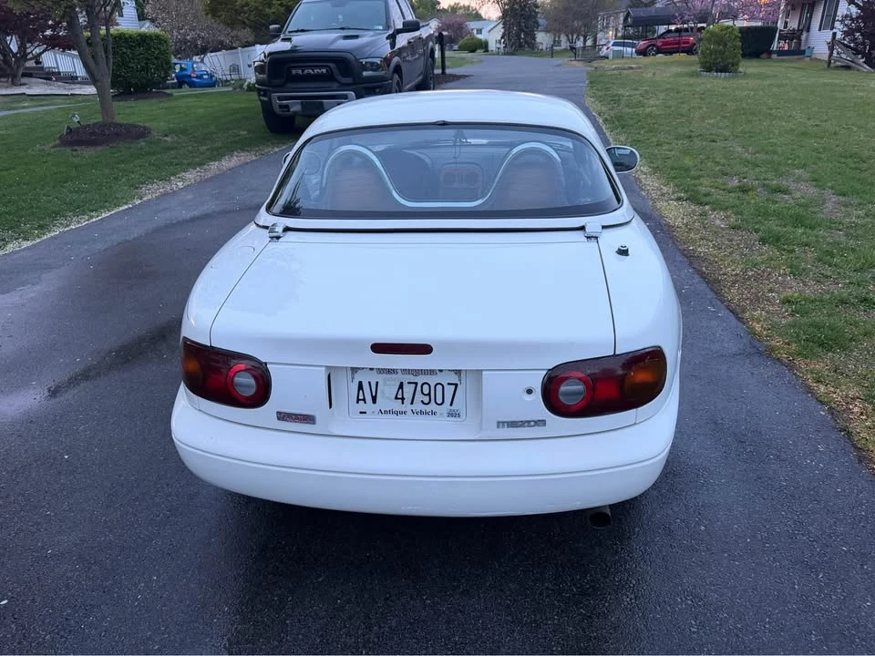 1994 Mazda NA MX-5 Miata - Image 5 of 20