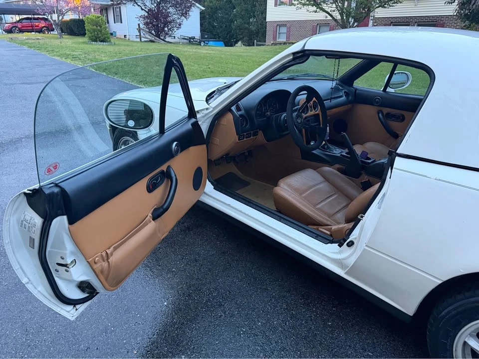 1994 Mazda NA MX-5 Miata - Image 10 of 20