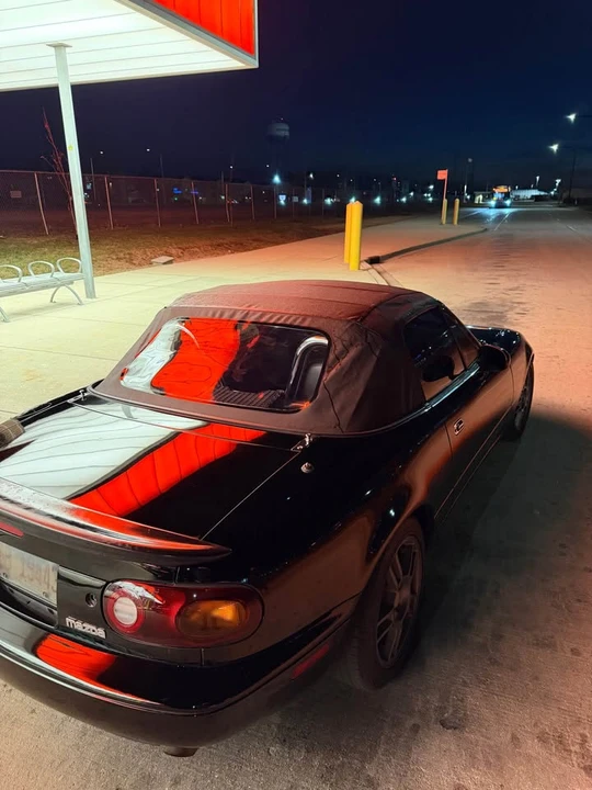 1994 Mazda NA MX-5 Miata - Image 10 of 10