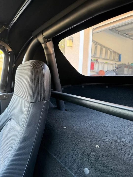 1994 Mazda NA MX-5 Miata - Image 13 of 17