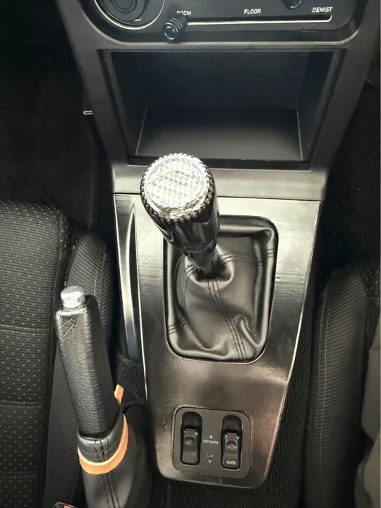 1994 Mazda NA MX-5 Miata - Image 15 of 17