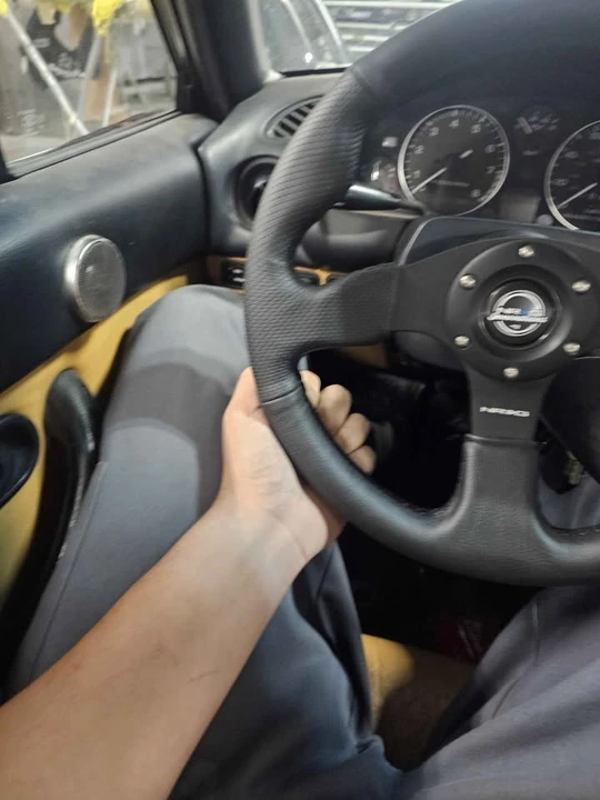 1994 Mazda NA MX-5 Miata - Image 5 of 5