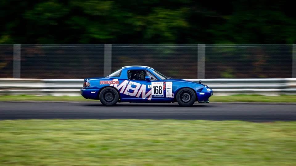 1994 Mazda NA MX-5 Miata - Image 3 of 10