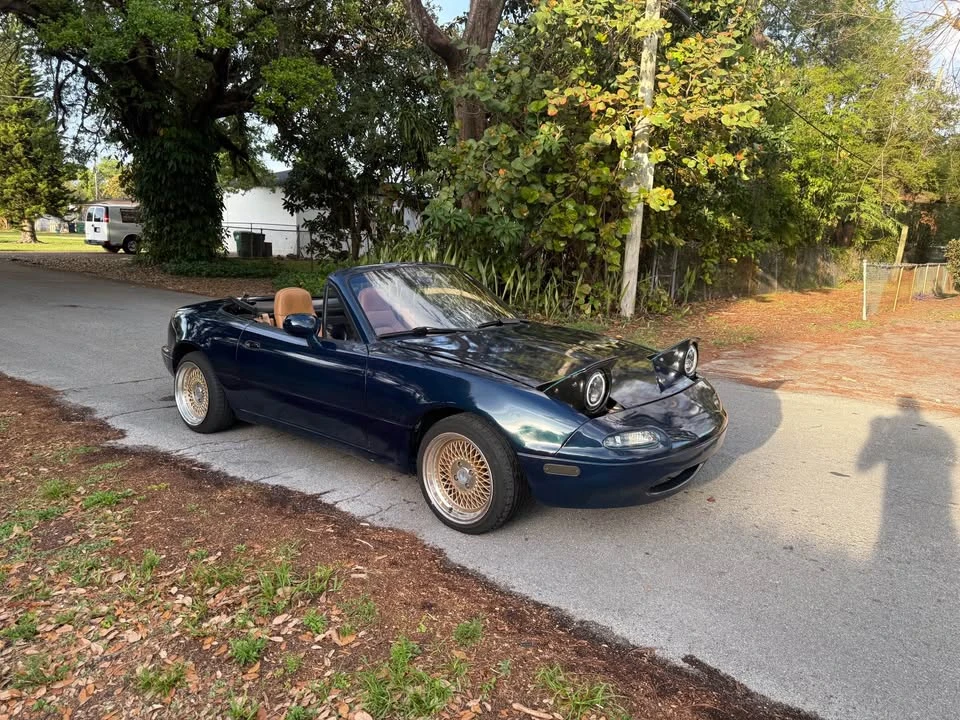 1994 Mazda NA MX-5 Miata - Image 2 of 9