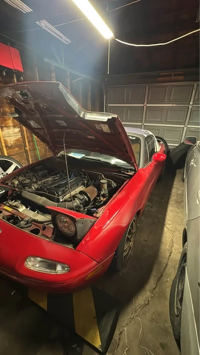 1994 Mazda NA MX-5 Miata - Image 2 of 3