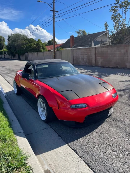 1994 Mazda NA MX-5 Miata - Image 2 of 10