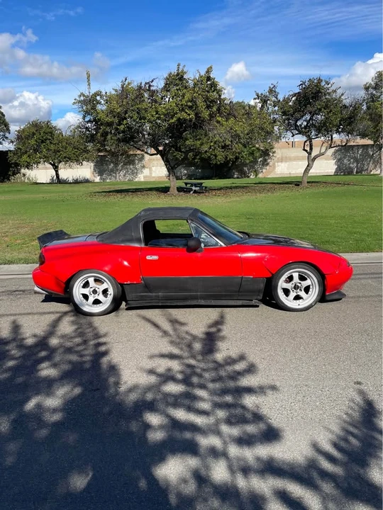 1994 Mazda NA MX-5 Miata - Image 7 of 10