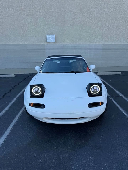 1994 Mazda NA MX-5 Miata - Image 5 of 20