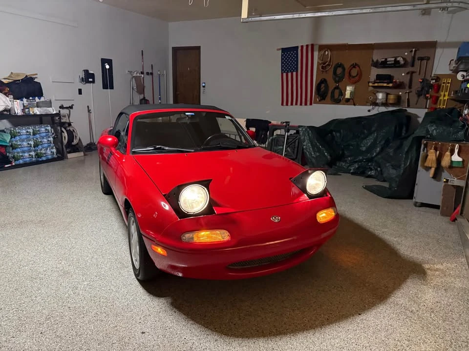 1994 Mazda NA MX-5 Miata - Image 11 of 18